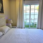 Lunamar - Luxurious Apartment With A Private Pool.