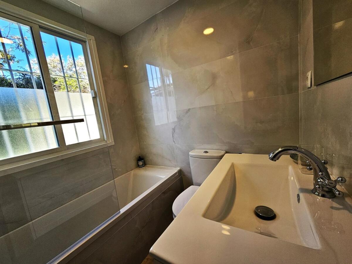 Luxurious With A Private Pool *